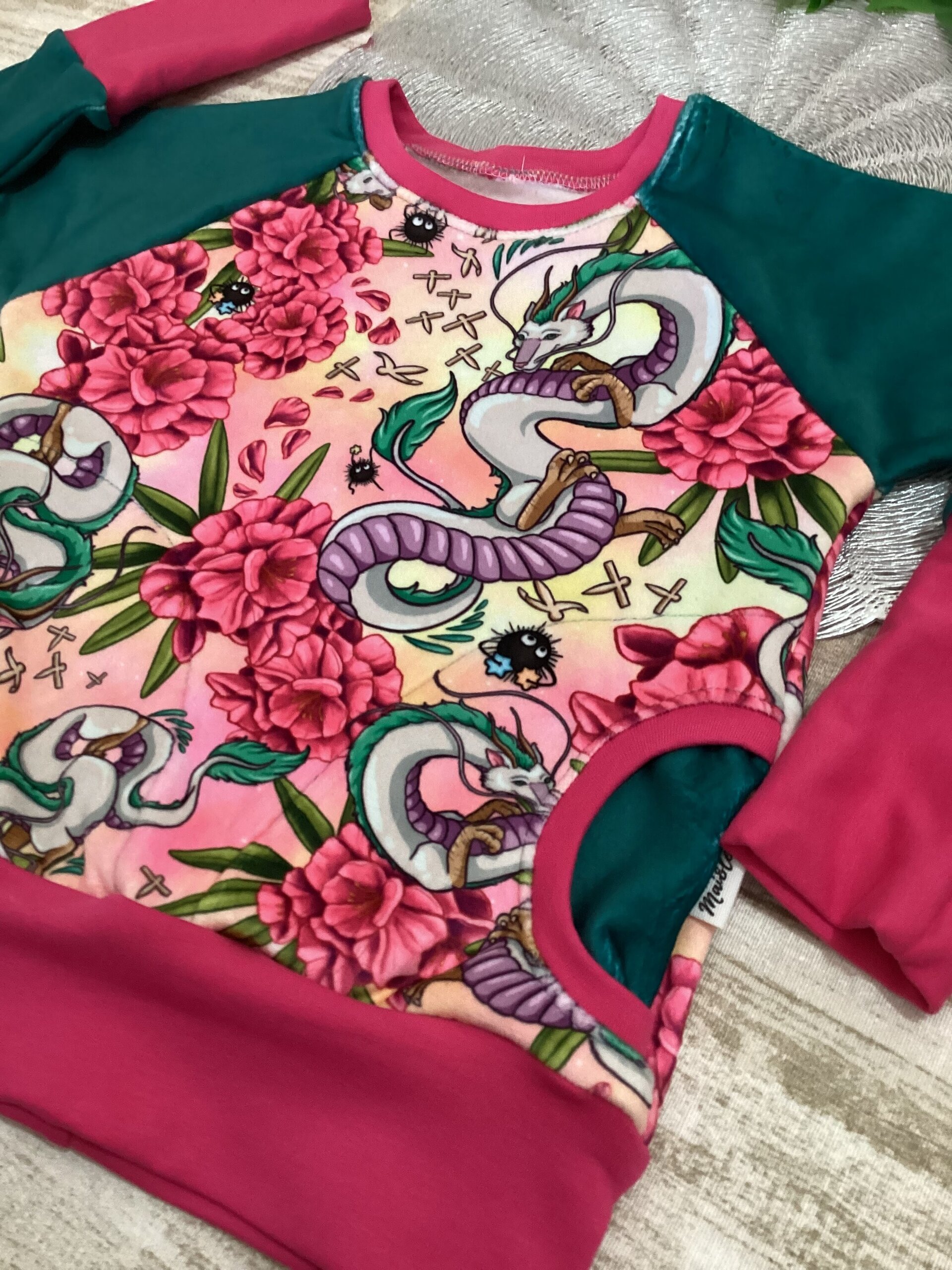 Sudadera 1/3 años. Fluffiest. Haku con flores. Totoro. Ghibli. - 2