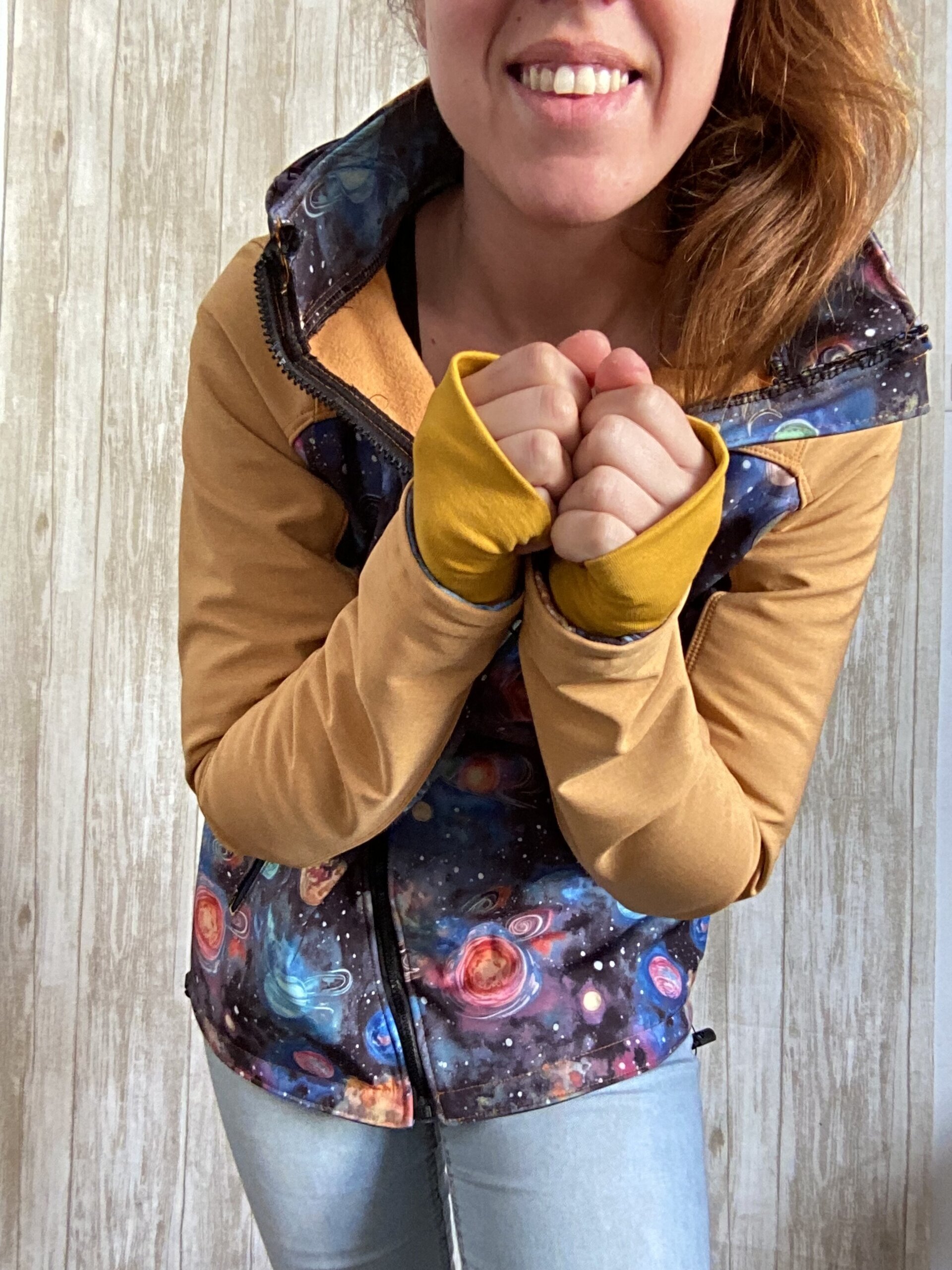 Chaqueta de softshell talla M. Planetas y espacio. - 2