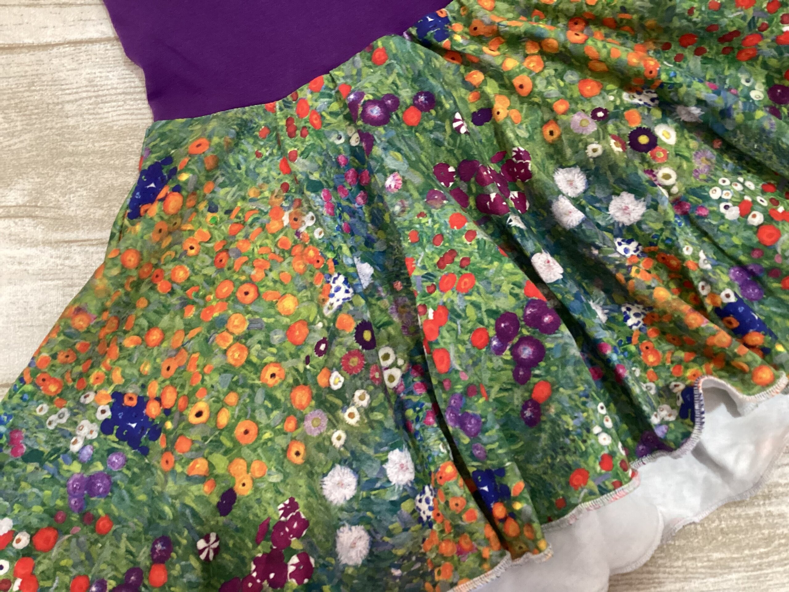 Falda circular 3/6 años. Flores cuadro. Arte. Punto camiseta - 2