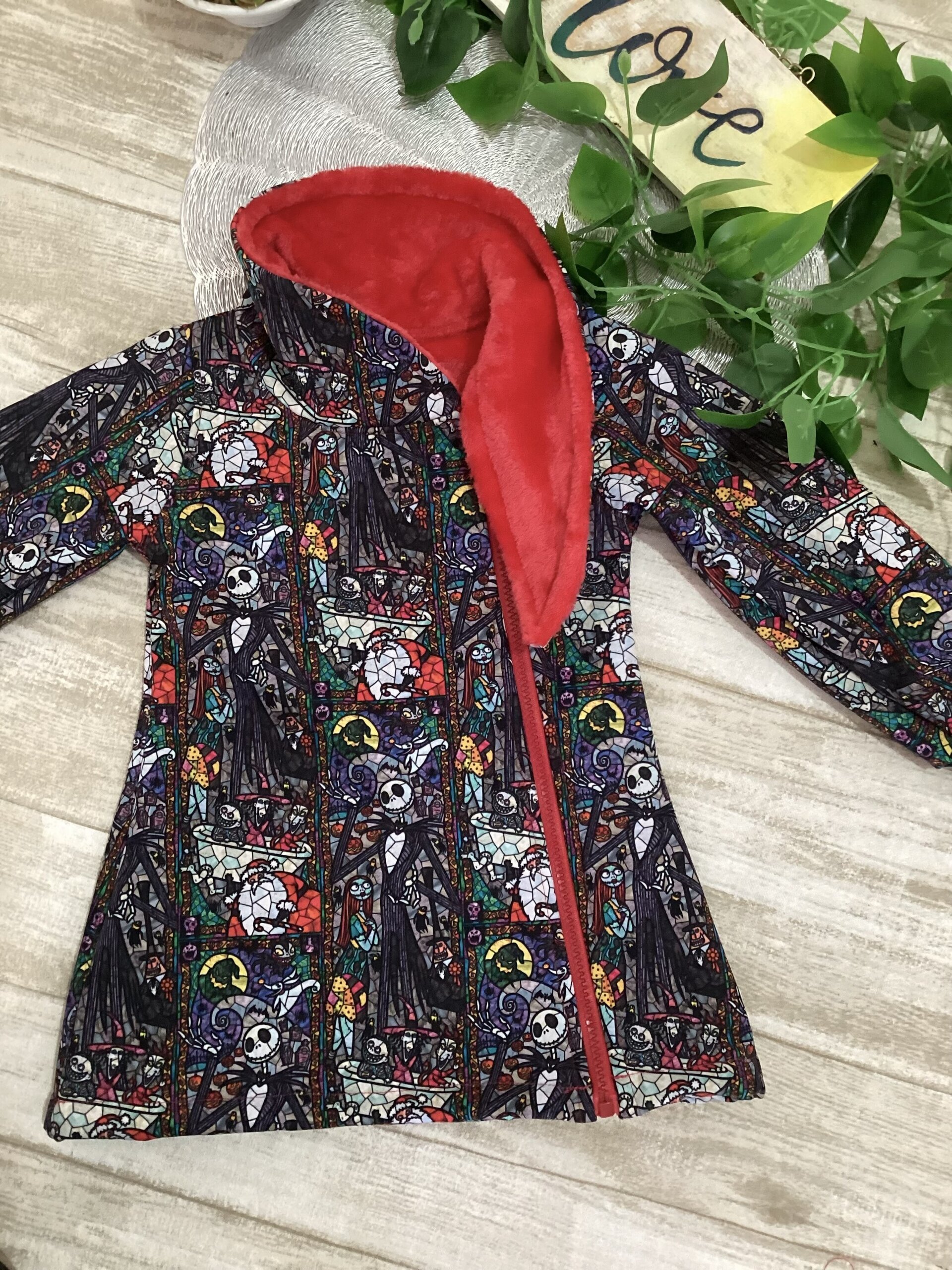 Chaqueta de softshell Talla 2. Cuello alto. Pesadilla antes de navidad vidriera - 2