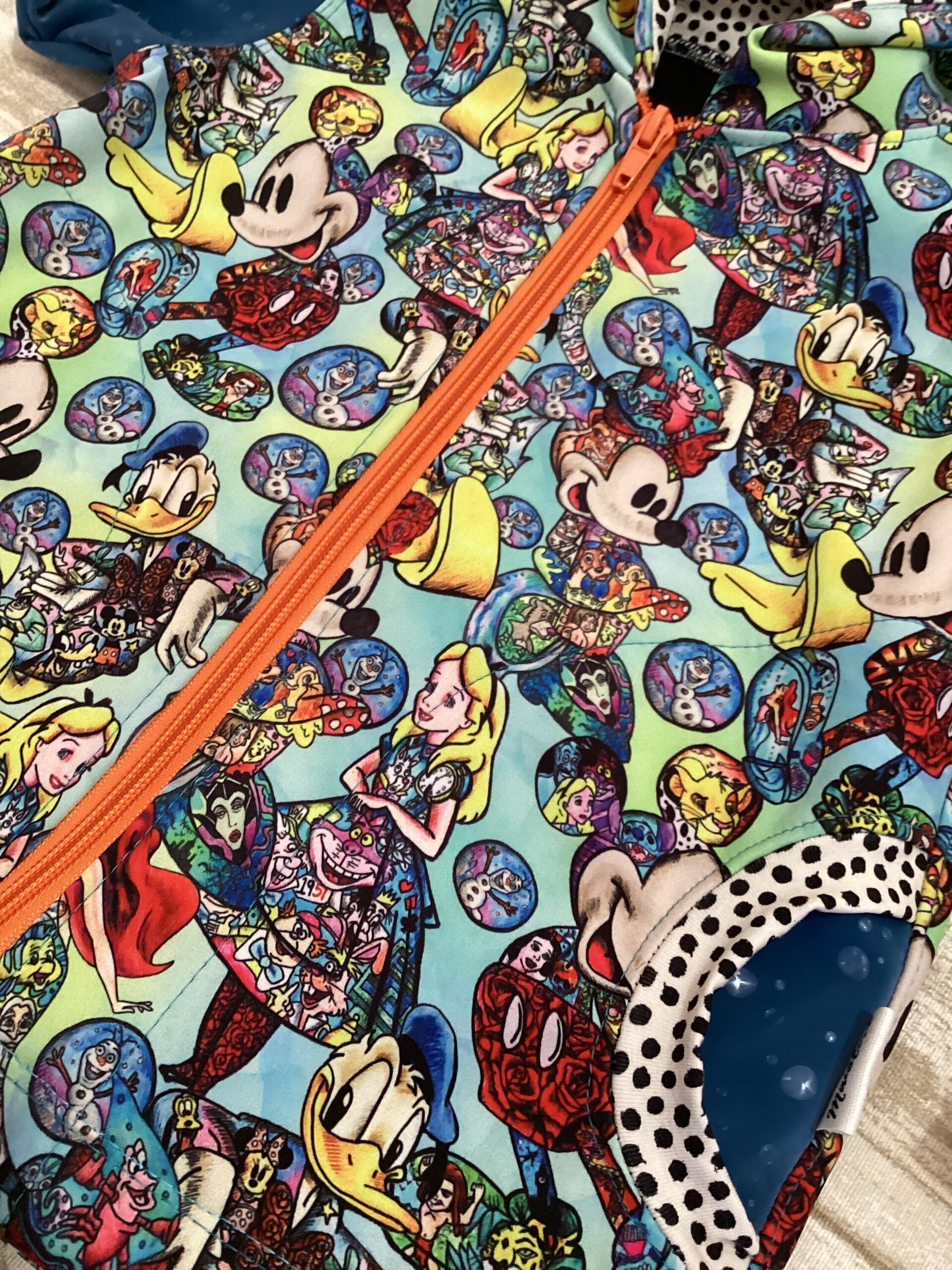Chaqueta de softshell. Talla 2. Disney mix + azul - 2