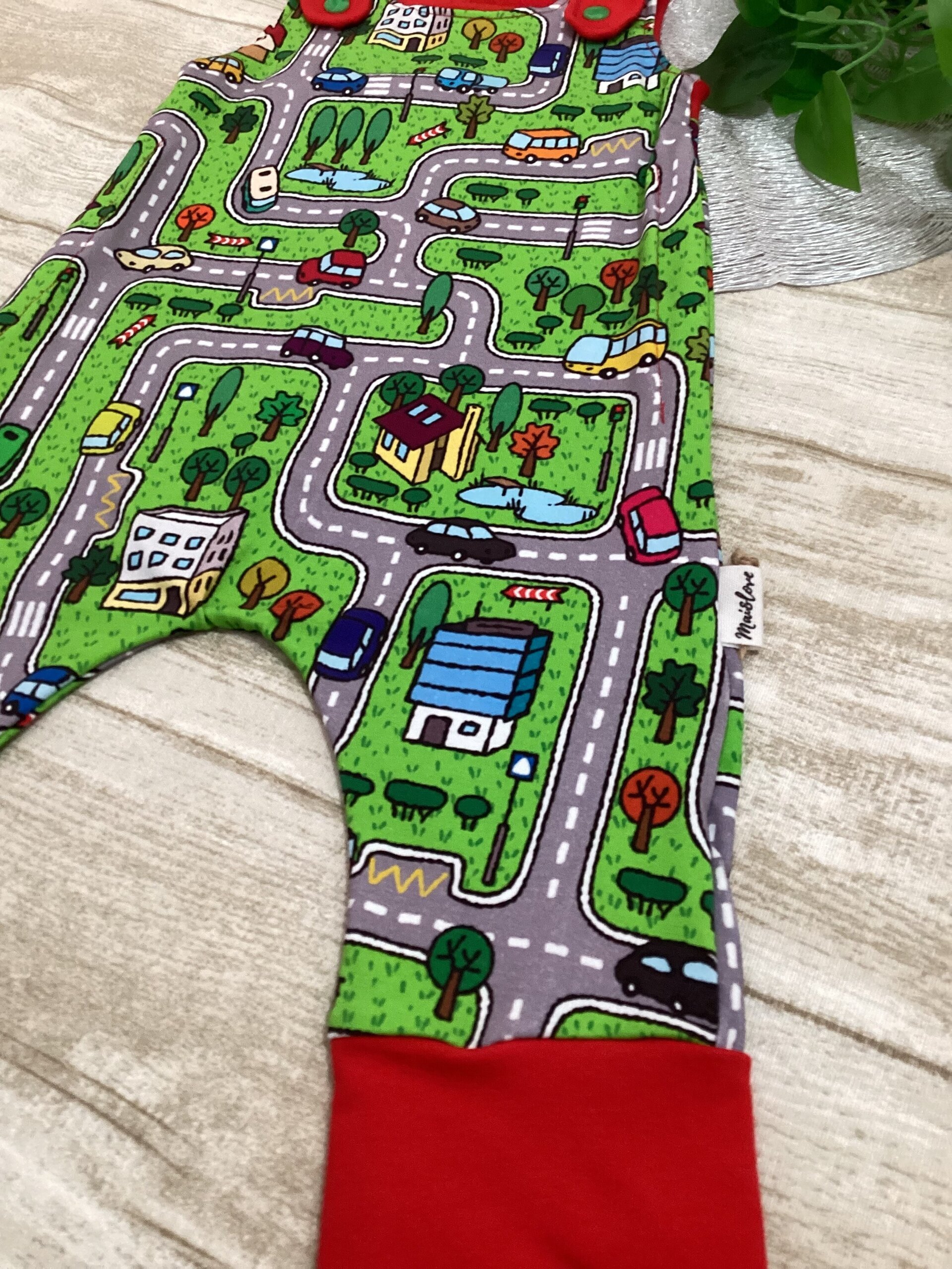 Peto evolutivo 3/12 meses. Carreteras y coche. Alfombra juegos. Punto. - 3